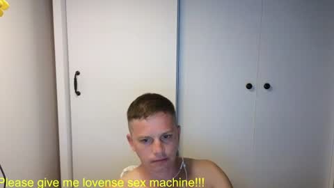 Snapshot of st1vemaster01 chatting on 17, 7, 2026 st1vemaster01 online show from 17, 7, 2026