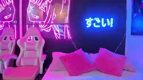 staarlightt online show from 8, 2, 2026