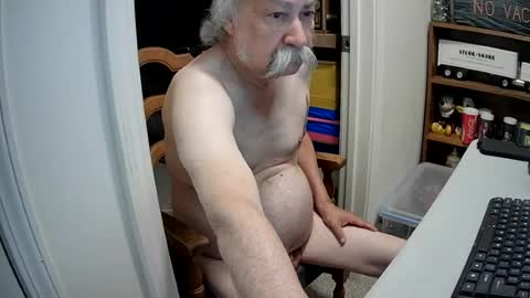 Snapshot of stache169 chatting on 3, 8, 2026 stache169 online show from 3, 8, 2026
