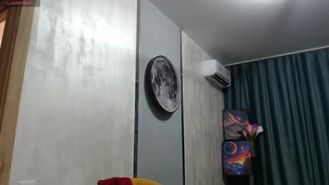 Snapshot of stacy_davise chatting on 5, 6, 2026 STACY online show from 5, 6, 2026