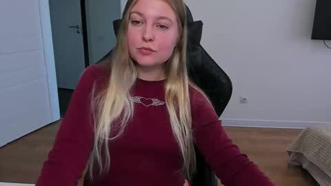 Stacy  online show from 23, 9, 2025