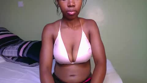 stacy_queenl online show from 20, 11, 2025