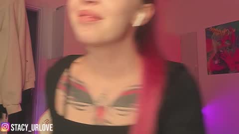 Snapshot of stacy_quinst chatting on 5, 3, 2025 Stacy online show from 5, 3, 2025