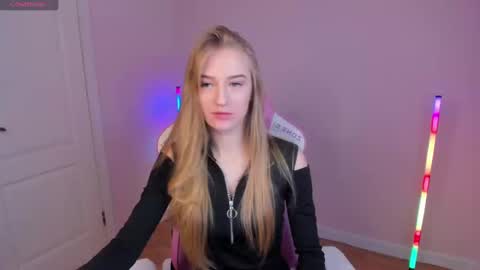 Snapshot of stacy_riiver chatting on 10, 2, 2025 Stacy Mon Tue Wed Thu Fri Sun GMT GMT 3 1000am - 0400pm  online show from 10, 2, 2025