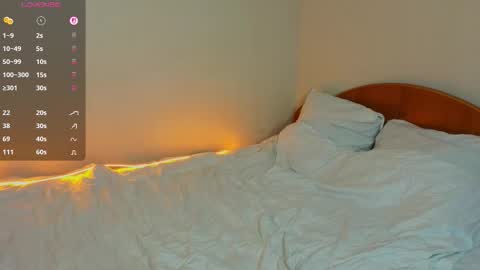 Sexy lips online show from 11, 2, 2026