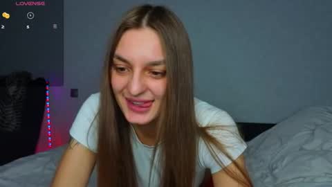 Snapshot of stacy_sexylips chatting on 9, 8, 2026 Sexy lips online show from 9, 8, 2026