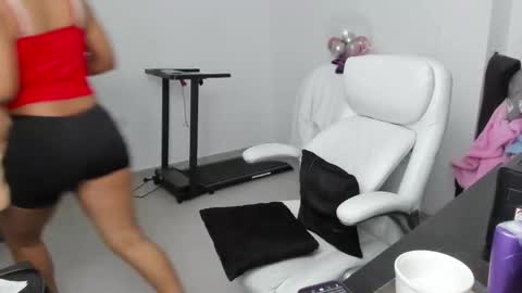 Zulma Yisset online show from 17, 12, 2025