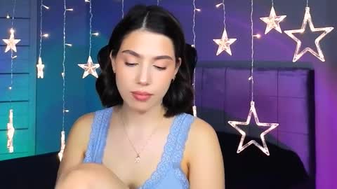 Snapshot of stacygonzales_ chatting on 26, 9, 2025 Bye bye dear See you on December 3st  online show from 26, 9, 2025