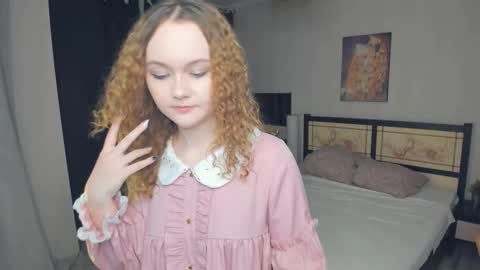 Violet online show from 9, 2, 2026