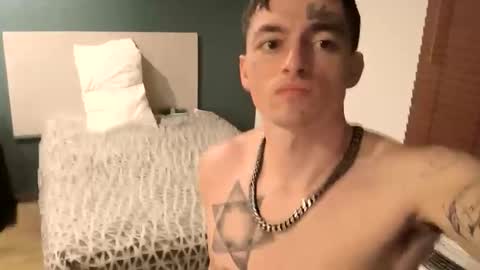 Snapshot of staightupdownbad chatting on 14, 11, 2025 Straightupdownbad online show from 14, 11, 2025