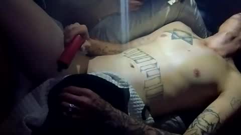 Straightupdownbad online show from 20, 4, 2026