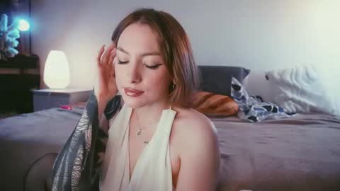 Snapshot of stanovaya300kg chatting on 4, 12, 2025 Kristina online show from 4, 12, 2025