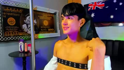 Snapshot of star_blew chatting on 6, 12, 2024 star_blew online show from 6, 12, 2024