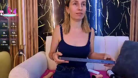 starlight_mature11_aws online show from 23, 7, 2026
