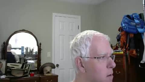 Snapshot of stasw20 chatting on 1, 1, 2025 stasw20 online show from 1, 1, 2025