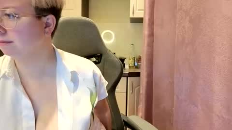 Stasya online show from 5, 1, 2026