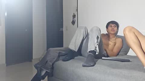 Katalleya and Steban online show from 11, 1, 2025