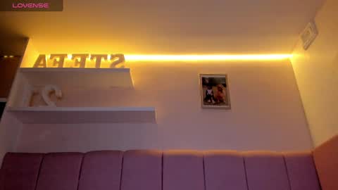 Stefa Gomez  online show from 2, 3, 2025