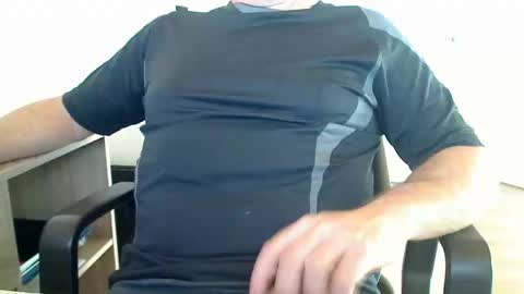 Snapshot of stefan2580 chatting on 12, 11, 2025 Stefan online show from 12, 11, 2025