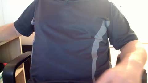 Snapshot of stefan2580 chatting on 17, 11, 2025 Stefan online show from 17, 11, 2025