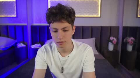 Esrefan online show from 29, 3, 2026