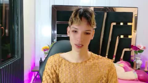 stefany piink online show from 17, 3, 2026