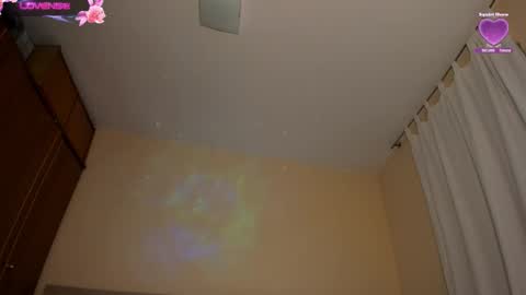 Snapshot of stefanyhotmilf chatting on 16, 9, 2025 stefany online show from 16, 9, 2025