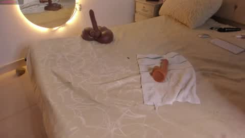 steffany_lopez_ online show from 31, 7, 2026