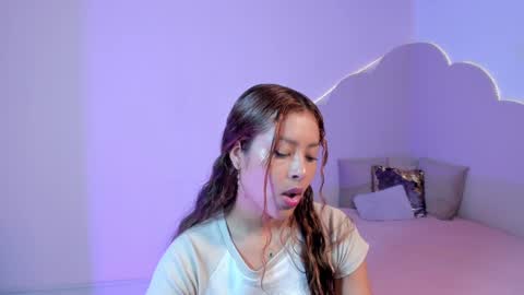 Snapshot of stefiechristen2 chatting on 15, 12, 2024 stefie online show from 15, 12, 2024