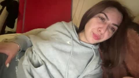Snapshot of stefy_glow chatting on 9, 3, 2025 stefy_glow online show from 9, 3, 2025