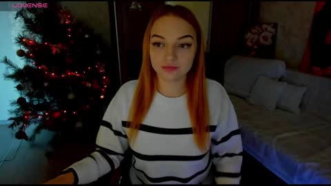 Snapshot of stella__cox chatting on 2, 1, 2025 Stella  Cox online show from 2, 1, 2025