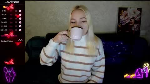 Stella  Cox online show from 21, 11, 2025