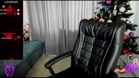 Stella  Cox online show from 30, 11, 2025