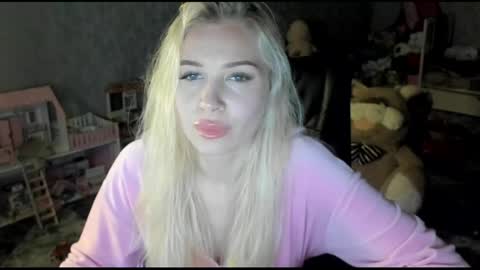 Snapshot of stella__cox chatting on 25, 4, 2026 Stella Cox online show from 25, 4, 2026