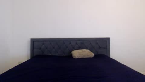 Stella John online show from 12, 9, 2025