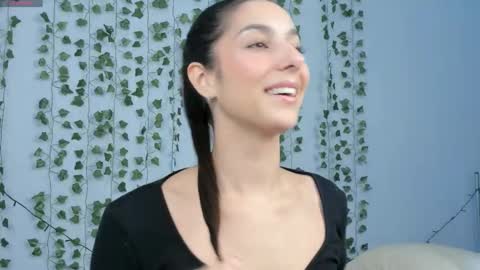 Snapshot of stella_torres chatting on 13, 1, 2026 Stella online show from 13, 1, 2026