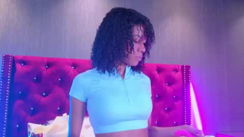 Snapshot of stellaciel_ chatting on 8, 7, 2026 S T E L L A online show from 8, 7, 2026
