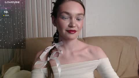 stellapayne online show from 19, 4, 2026