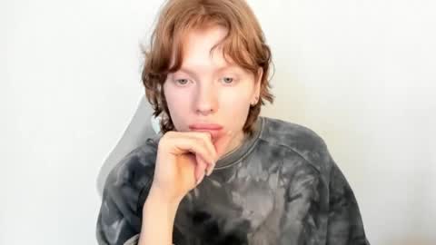 S T E L L A online show from 6, 2, 2026