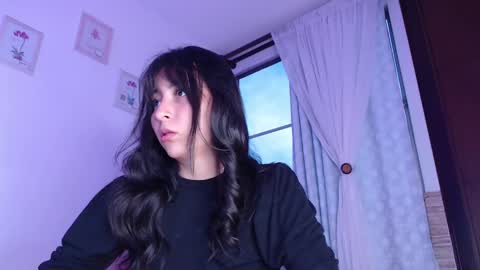 Snapshot of step_daughter_ chatting on 6, 3, 2025 MIA online show from 6, 3, 2025