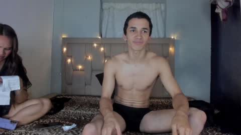 Stepcouple   online show from 30, 1, 2025