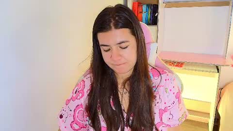Snapshot of stepha_sweet chatting on 15, 7, 2026 Emma online show from 15, 7, 2026
