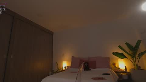 stephania_let online show from 23, 3, 2026