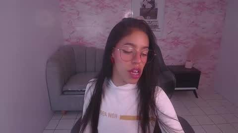 Stephania online show from 28, 12, 2024