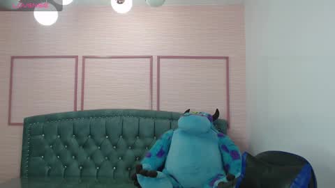 Stephania online show from 22, 2, 2025