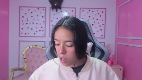 Stephania online show from 20, 10, 2025