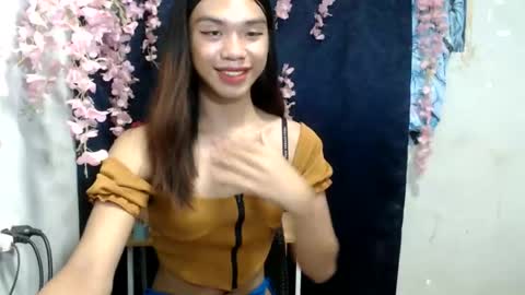 Snapshot of stephanie_zee chatting on 21, 5, 2026 stephanie_zee online show from 21, 5, 2026