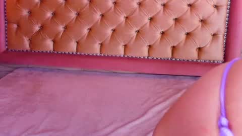 Snapshot of stephaniesun_ chatting on 5, 7, 2026 Stephaniesun online show from 5, 7, 2026