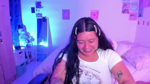 Stephanie  online show from 21, 1, 2025