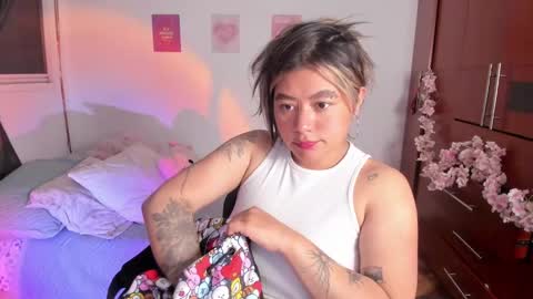 Stephanie  online show from 2, 10, 2025